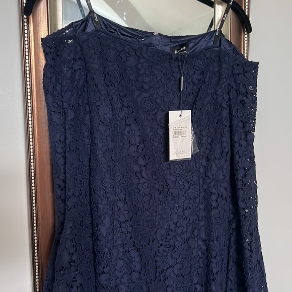 Bardot Solange Lace Navy Cocktail Evening Dress US 4/XS - Picture 3 of 10